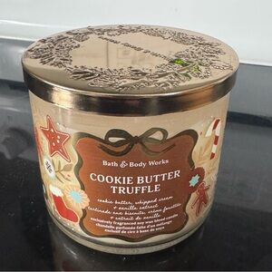 Bath & Body Works Cookie Butter Truffle Candle